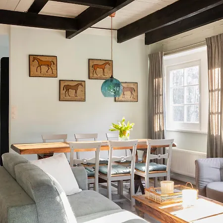 Prázdninový dům Reetdachhaus Nahe Der Ostsee Mit Sauna Und Garten