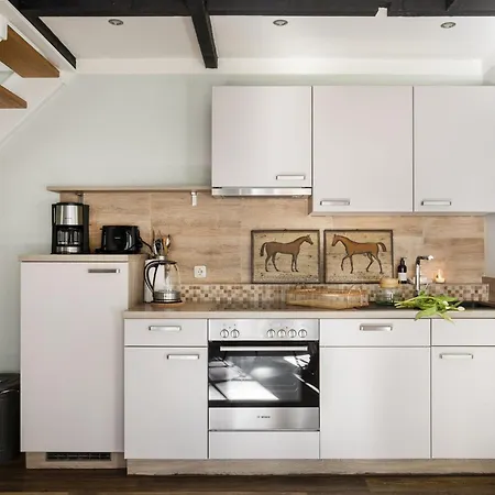 Reetdachhaus Nahe Der Ostsee Mit Sauna Und Garten * Manhagen