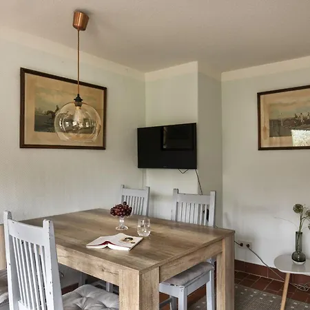 Reetdachhaus Nahe Der Ostsee Mit Sauna Und Garten Prázdninový dům *