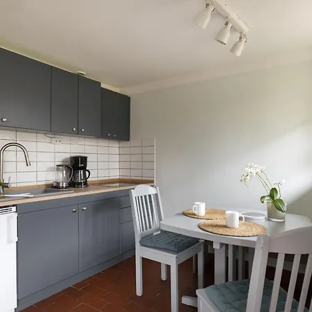 Reetdachhaus Nahe Der Ostsee Mit Sauna Und Garten Prázdninový dům Manhagen